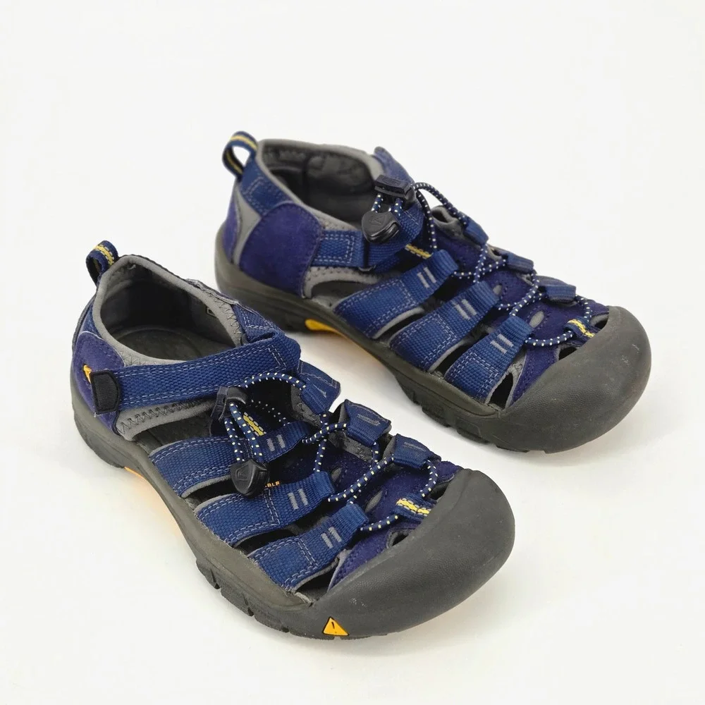 KEEN Newport H2 Navy Blue Yellow Waterproof Closed Toe Sandals Kids Size 3 VGUC